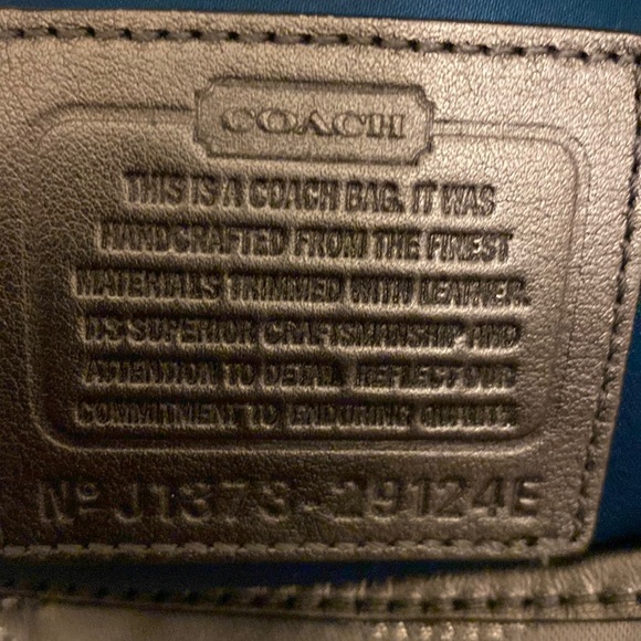 Coach - Picture 7 of 10